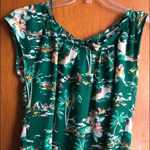 Women Lauren Conrad blouse size PL new without tag